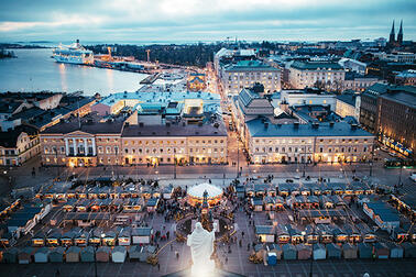 Helsingin Senaatintori. Kuva: Jussi Hellsten