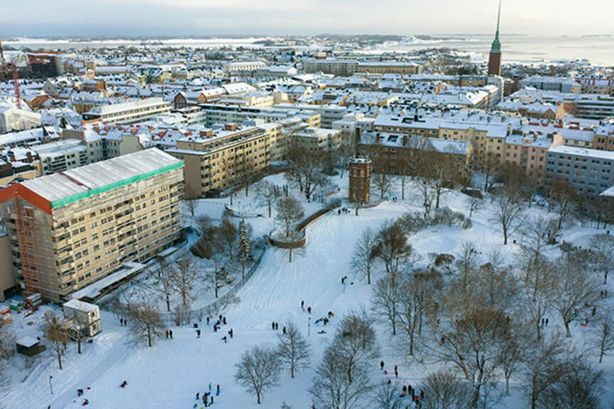 Ilmakuva lumisesta Helsingistä. Ilmakuva lumisesta Helsingistä.