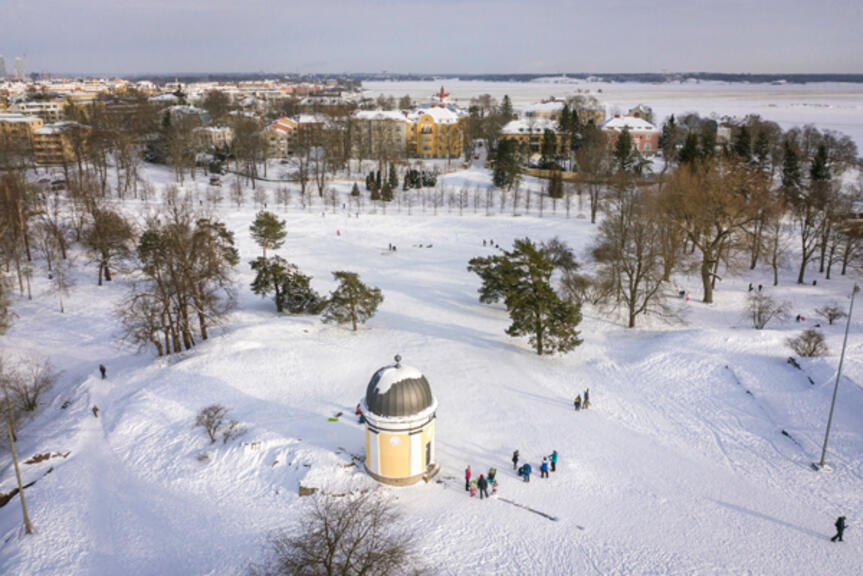 Luminen Helsinki ilmasta käsin. Luminen Helsinki ilmasta käsin.