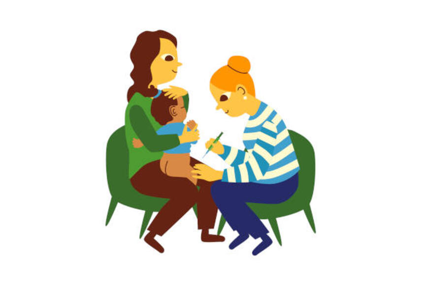 Pientä lasta rokotetaan neuvolassa. Pientä lasta rokotetaan neuvolassa.