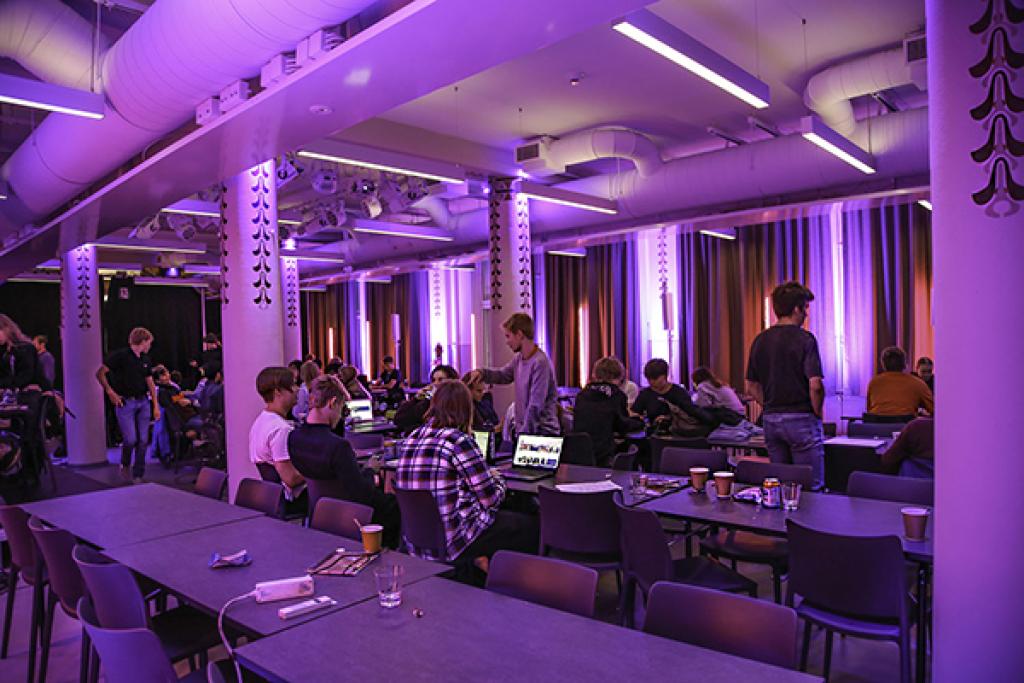 Nexus Hackathon -innovaatiokilpailu käynnissä.