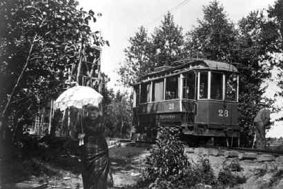 Munkkiniemen raitiovaunu pyskill. Kuvaaja tuntematon 1914. HKM